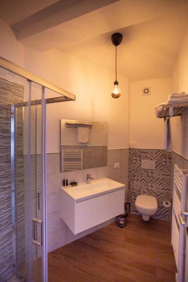 Bed And Breakfast Castello7 Сан-Феличе-дель-Бенако Экстерьер фото